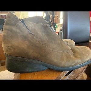 Arche wedge booties brown